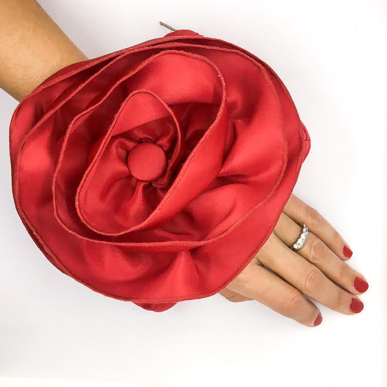 PULSETA-RED-ROSE-WRISTLET-CLUTCH-BOLSO